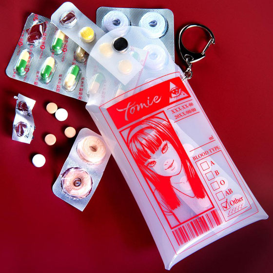 伊藤潤二薬ケース.jpg